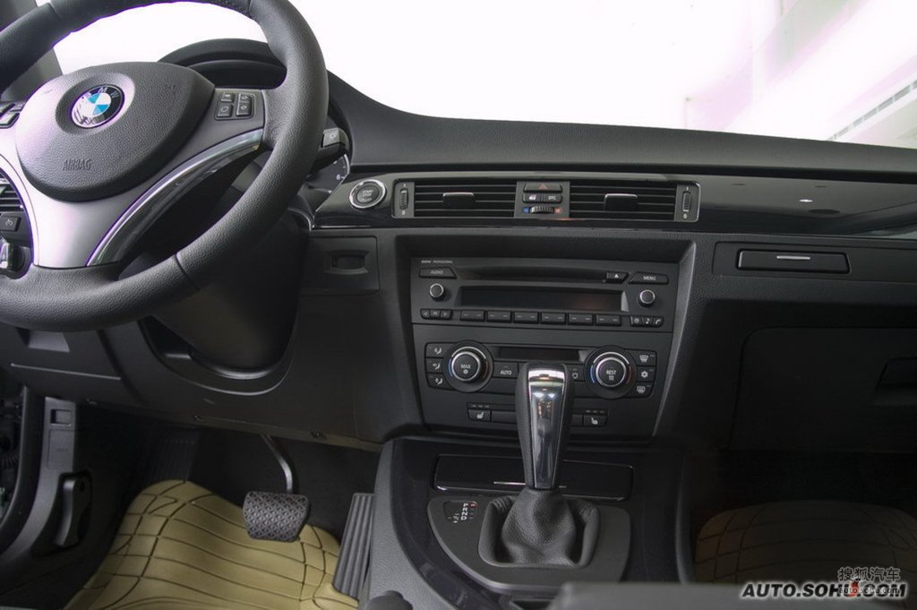 【 宝马3系双门高清图片】_黑色_内饰_搜狐汽车网