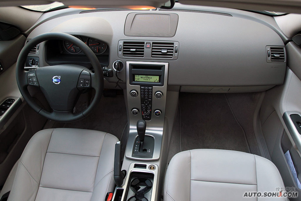 2009款沃尔沃s4020powe