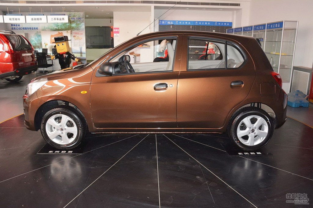 东风日产启辰r30