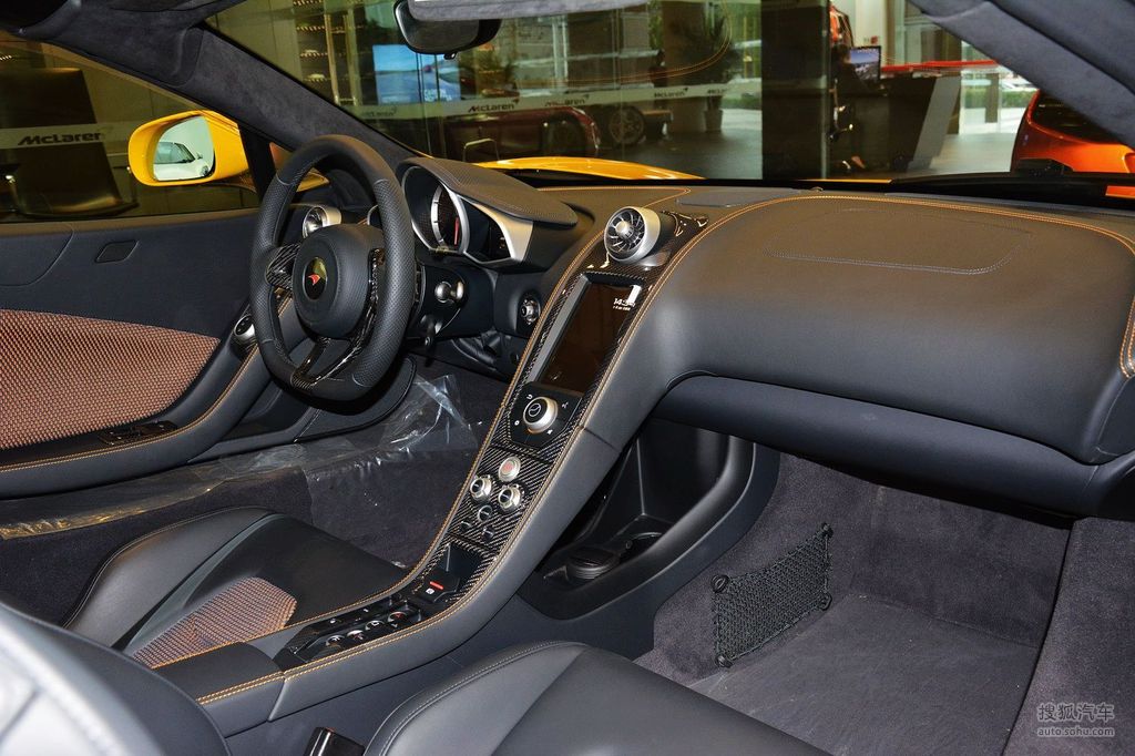 【 迈凯伦12c高清图片】_深色内饰_内饰_搜狐汽车网