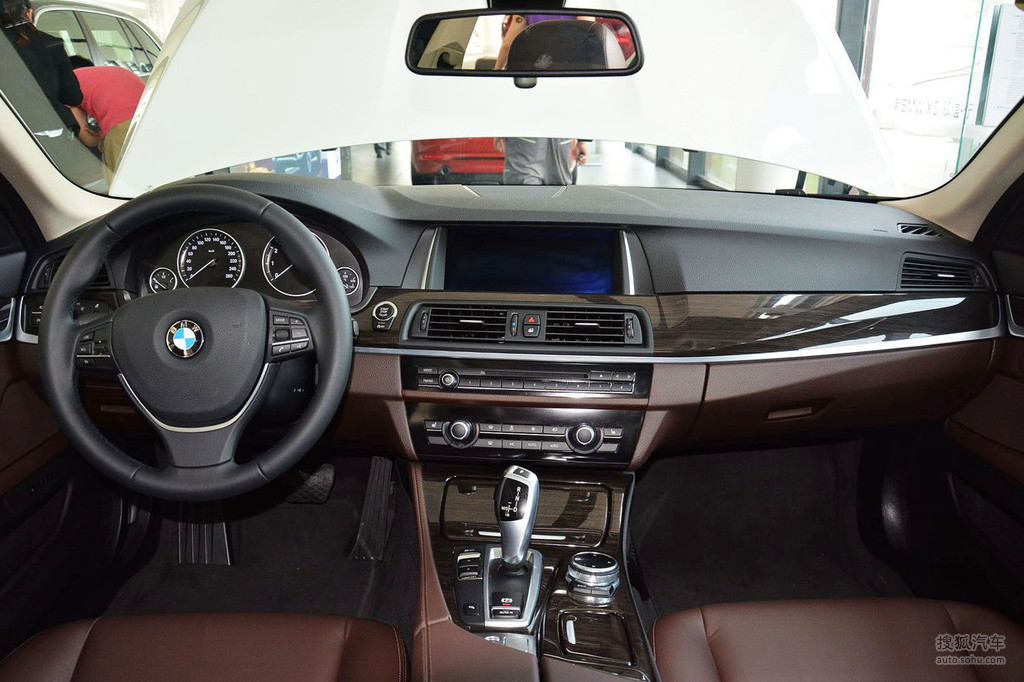 【 宝马5系高清图片】_黄棕色真皮内饰_内饰_搜狐汽车网