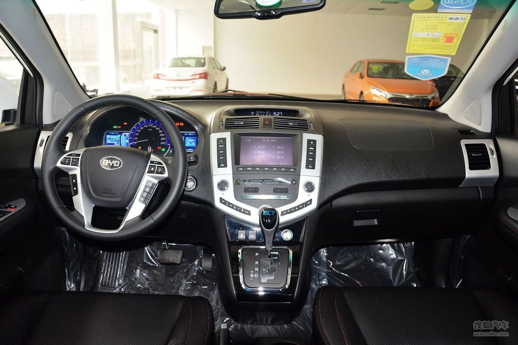 【 比亚迪s6高清图片】_深色内饰_内饰_搜狐汽车网