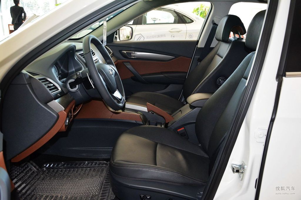 【 北汽绅宝d60高清图片】_2014款 1.8t 自动豪华型_内饰_搜狐汽车网