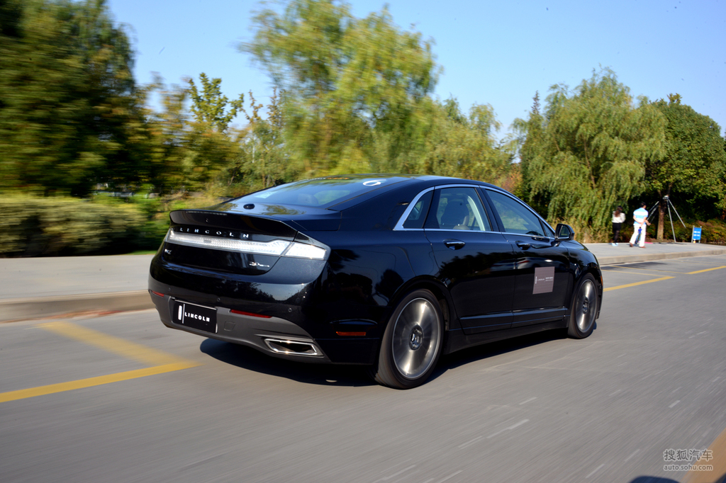 试驾林肯mkz尊耀版