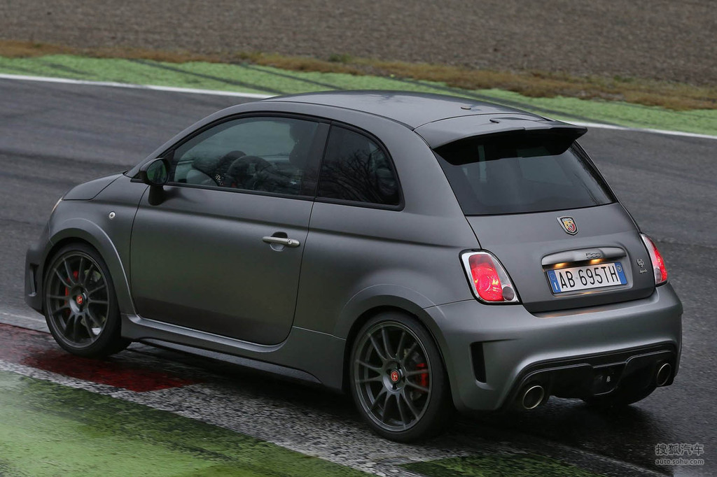 2015款菲亚特695abarthbiposto