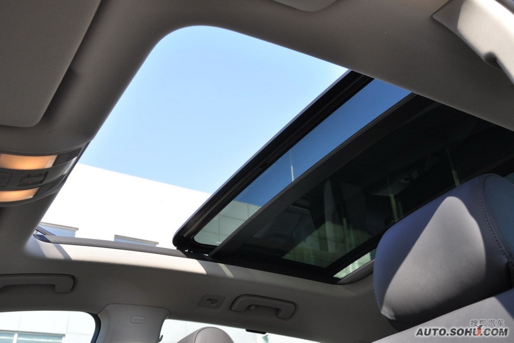 2010款奥迪q736quattro百年典藏版到店