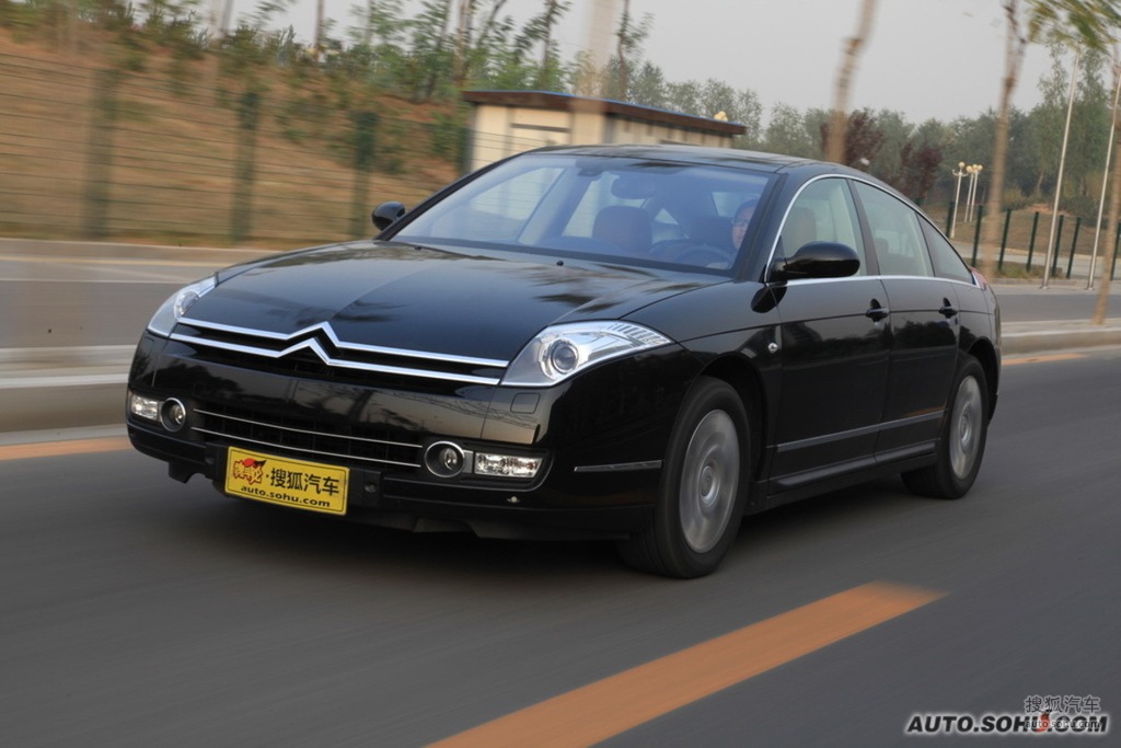 2009款雪铁龙c6试驾实拍