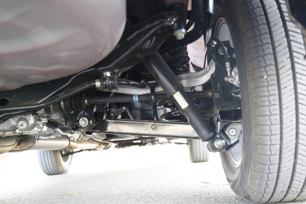 【 东风风度mx6高清图片】_底盘发动机_搜狐汽车网