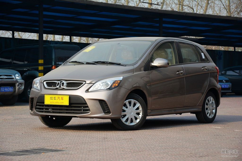 【 北汽绅宝d20 两厢高清图片】_2015款 1.