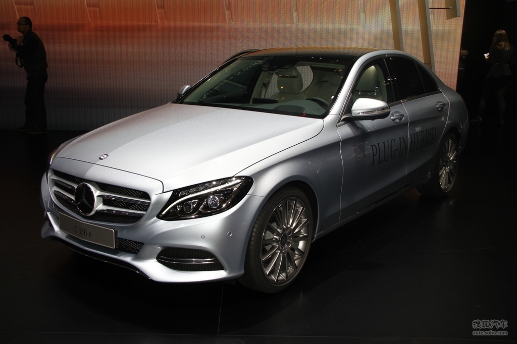奔驰c350e 日内瓦车展实拍