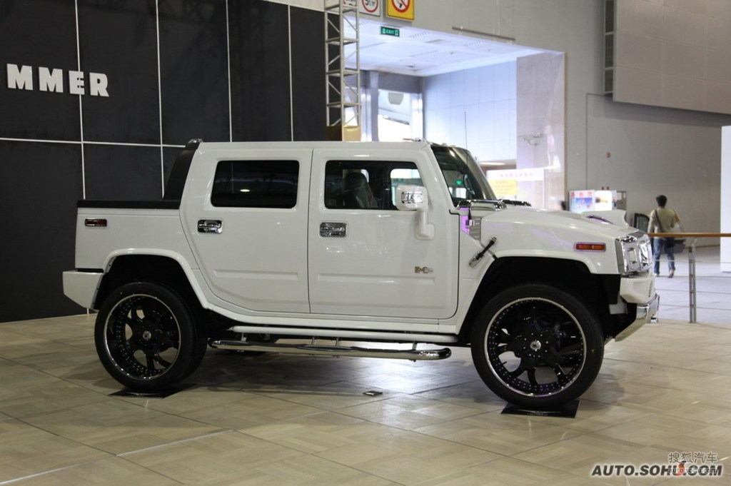 悍马h2sut广州车展实拍