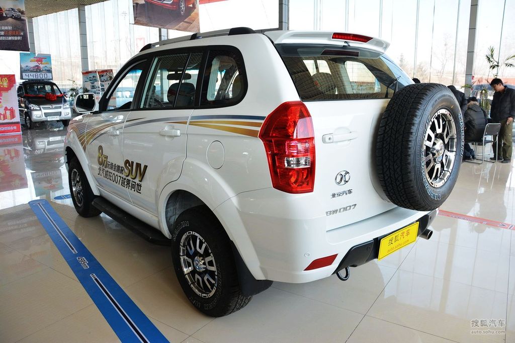 北汽威旺007