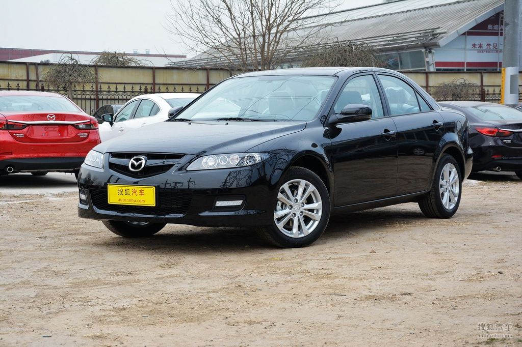 2015款马自达620l手自一体时尚型