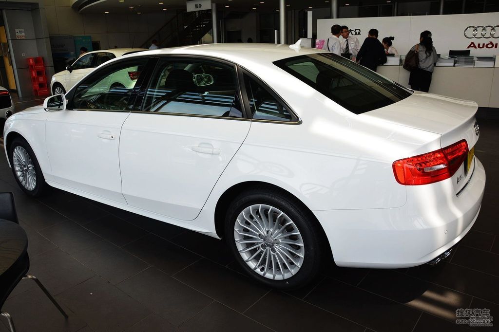 图库 奥迪 一汽奥迪 a4l 4s店报价:          22.85-37.