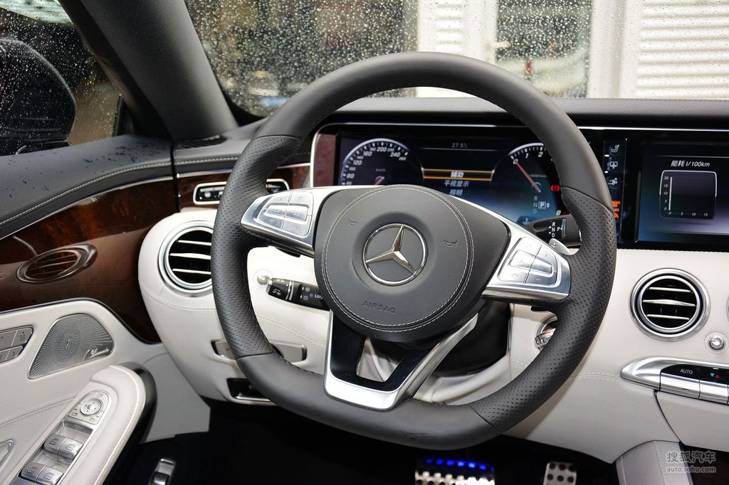 【 奔驰s级 coupe高清图片】_咖啡棕色/瓷器黄色_内饰_搜狐汽车网