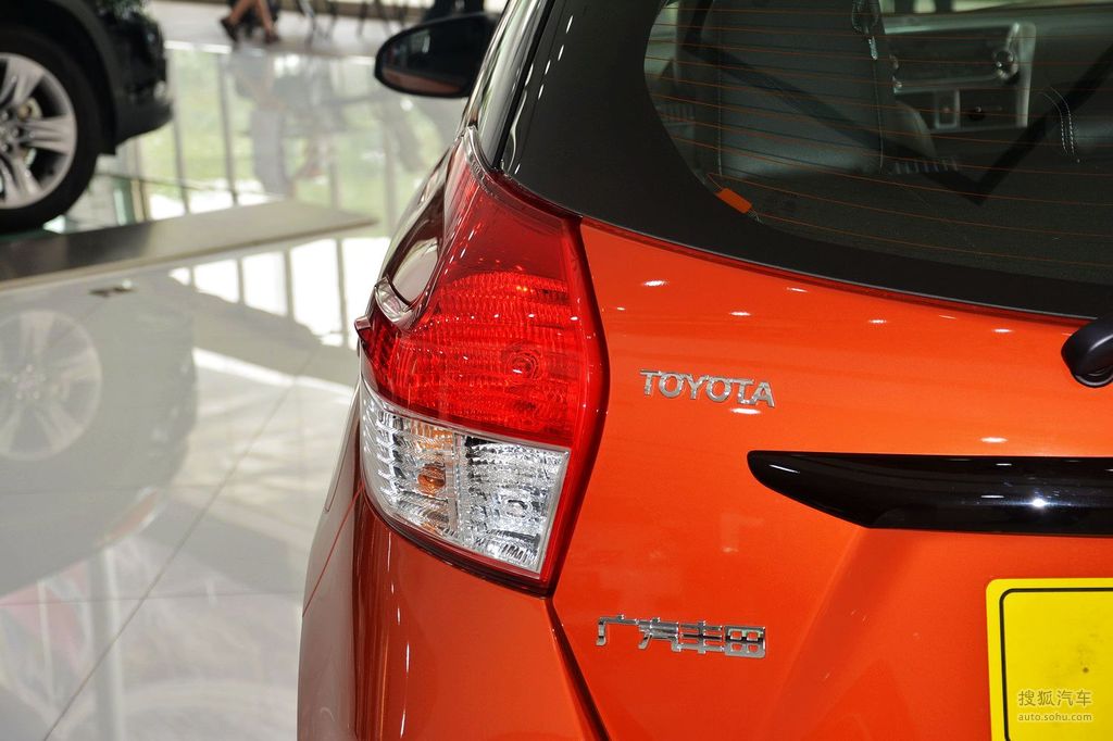 丰田yarisl致炫