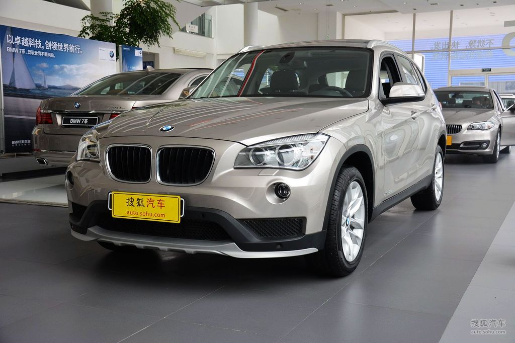 【 宝马x1高清图片】_2015款 xdrive20i 时尚型 _冰河银_外观_搜狐