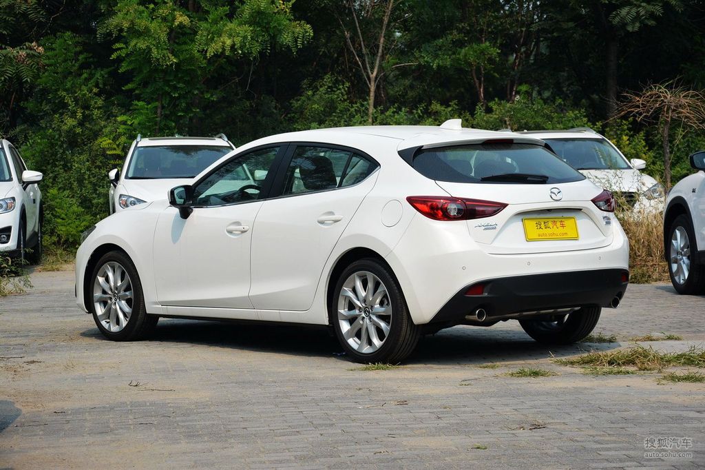 马自达mazda3axela昂克赛拉 两厢