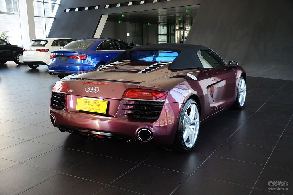 奥迪r8