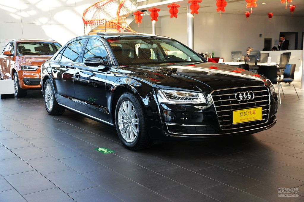 2016款奥迪a8l30fsi舒适型