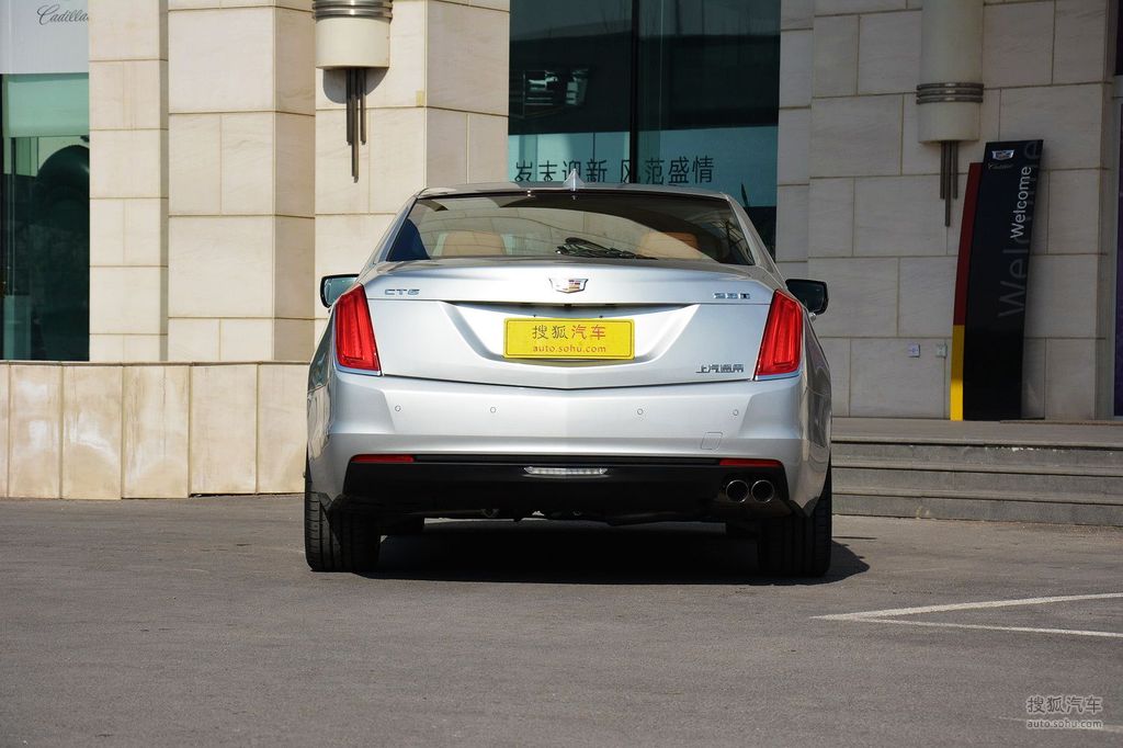 2016款凯迪拉克ct628t领先型正后提示支持键盘翻页左右