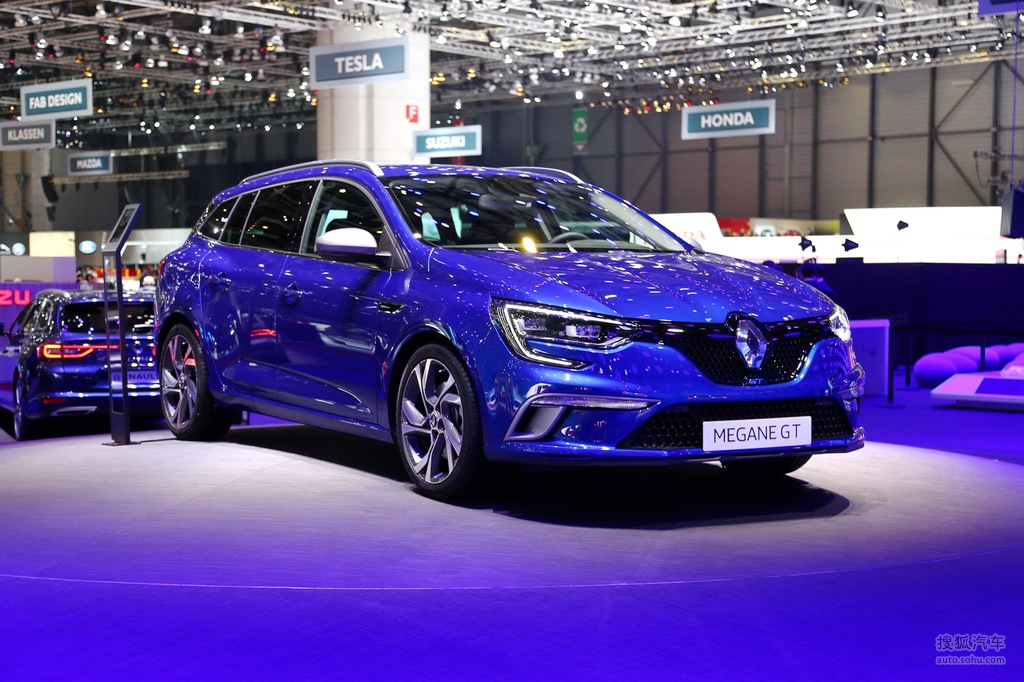 雷诺梅甘娜gt日内瓦车展实拍     提示:支持键盘翻页 &larr;左 右&rar