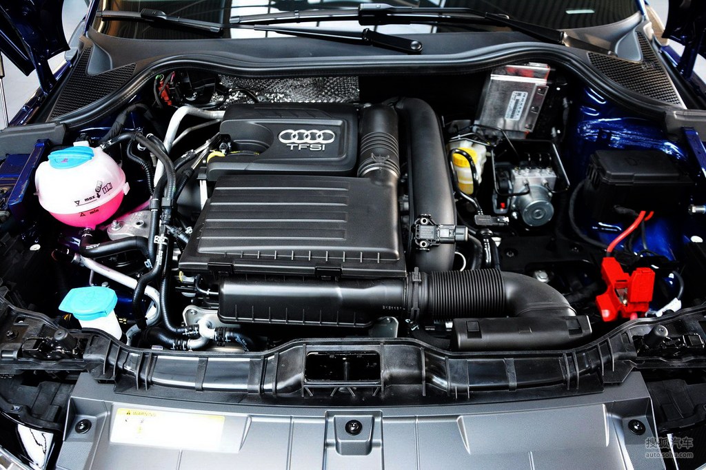 【 奥迪a1 sportback高清图片】_底盘发动机_搜狐汽车网