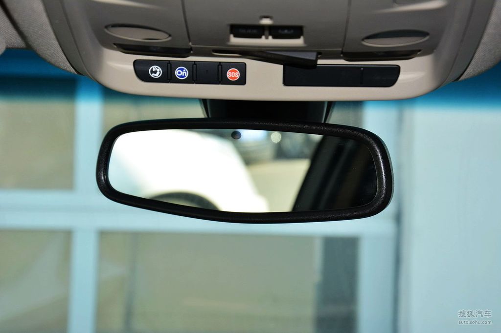 【 凯迪拉克xts高清图片】_香槟内饰_内饰_搜狐汽车网