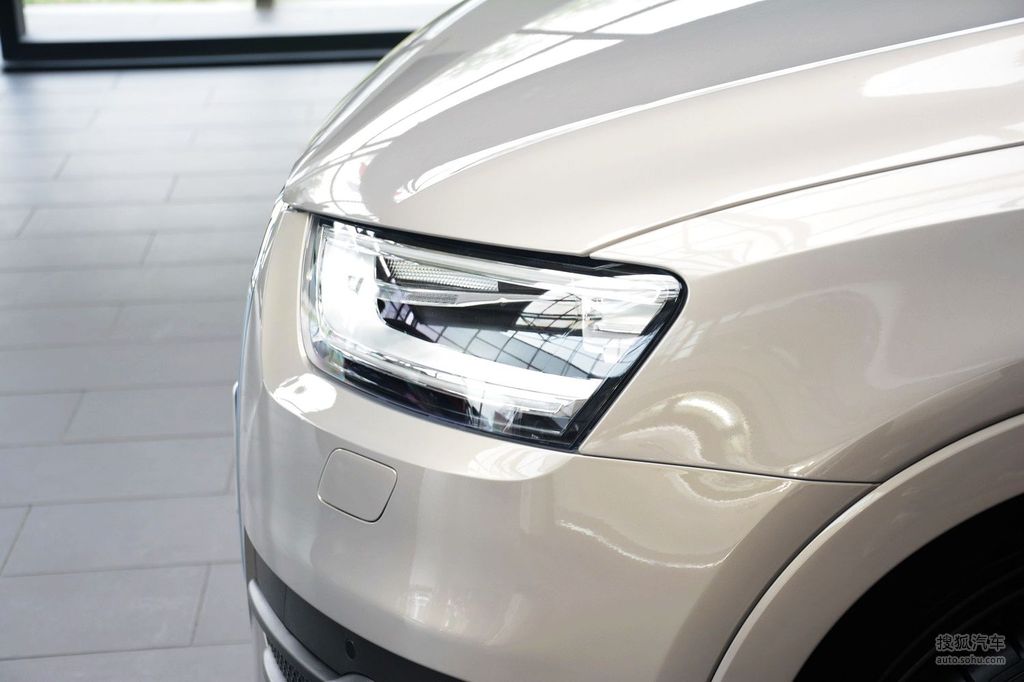 【 奥迪q3高清图片】_水晶银_外观_搜狐汽车网