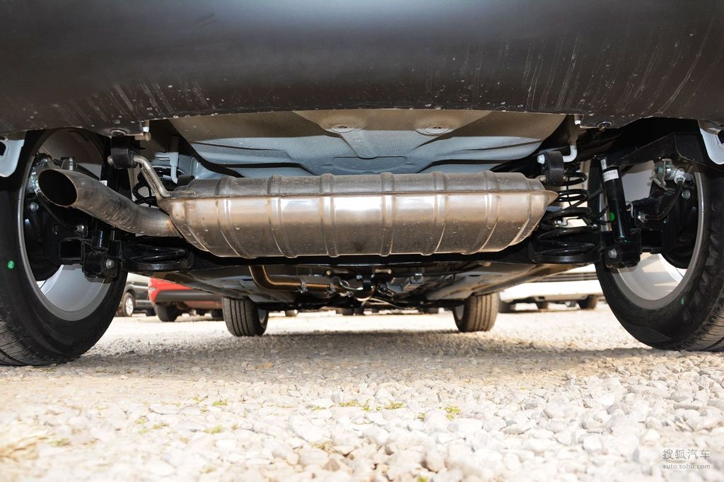 【 中华v3高清图片】_2016款 1.5l 手动智能型_底盘发动机_搜狐汽车网