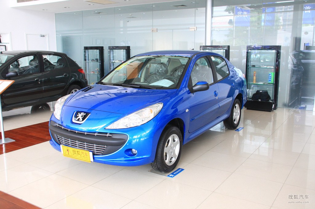 4l 手动 驭乐版_中国蓝_外观_搜狐汽车网