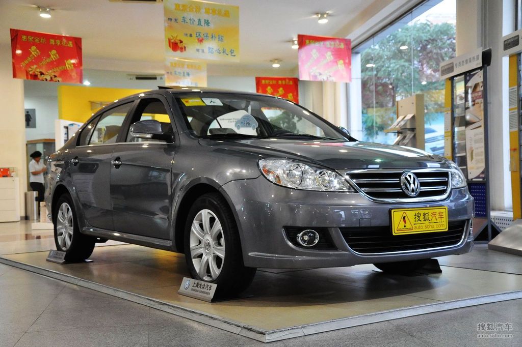 2011款大众朗逸14tsidsg品雅版到店实拍