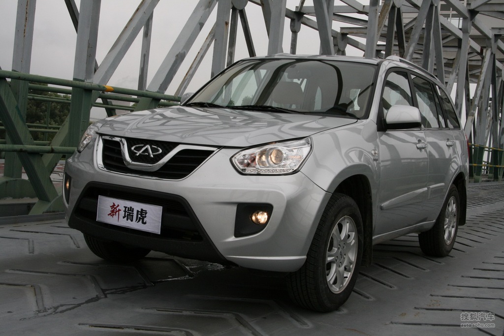 2011款奇瑞新瑞虎实拍     提示:支持键盘翻页 &larr;左 右&rarr