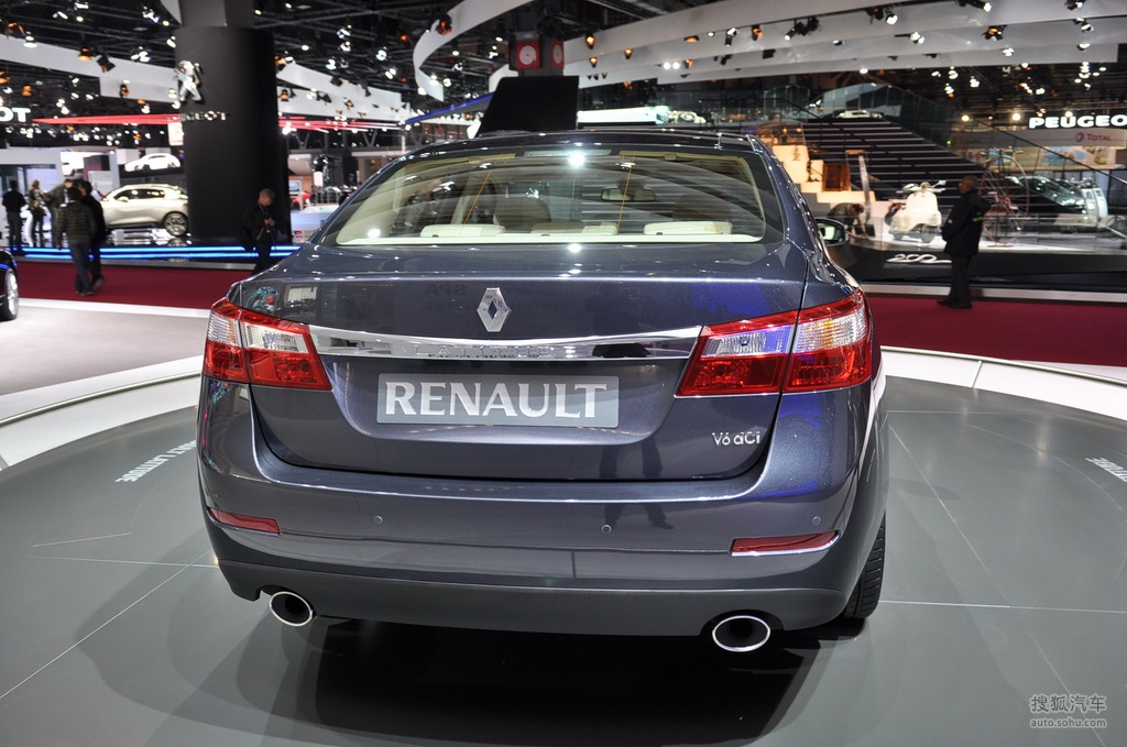 雷诺latitude巴黎车展实拍