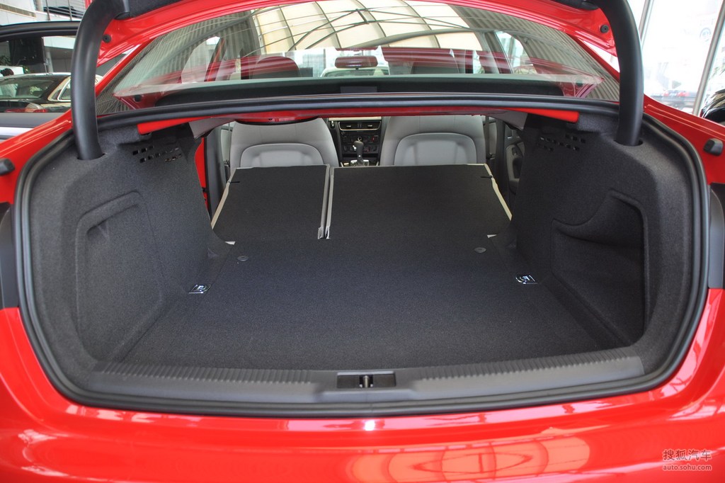 图库 奥迪 一汽奥迪 a4l 4s店报价:          22.85-37.