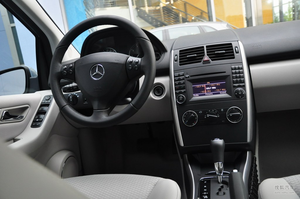 2010款进口奔驰a160上海到店实拍