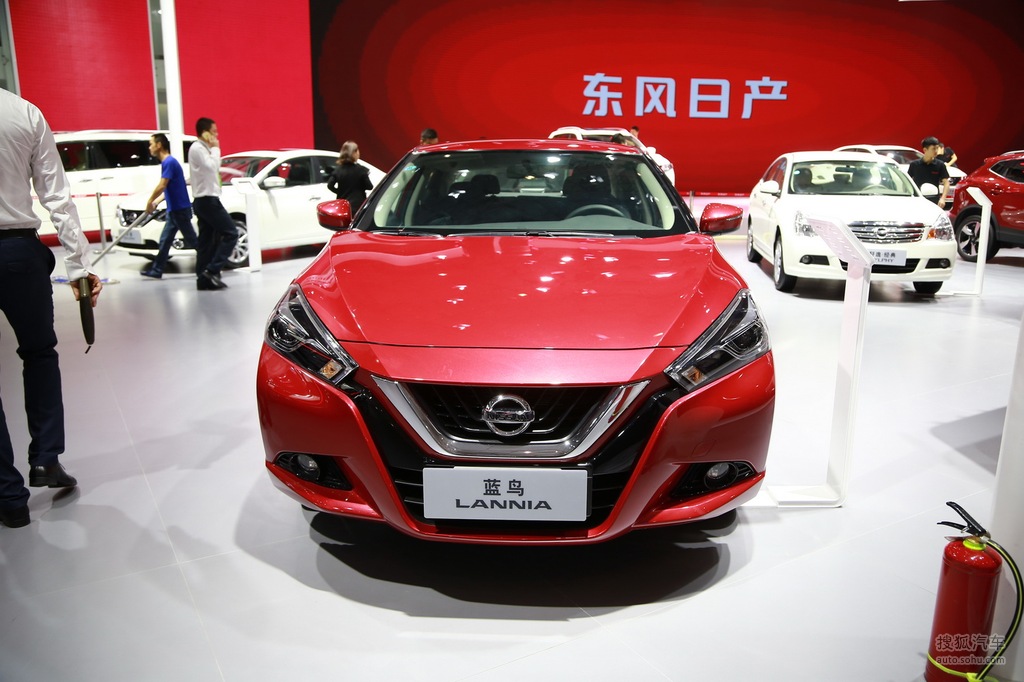 日产蓝鸟 成都车展实拍     提示:支持键盘翻页 &larr;左 右&rarr