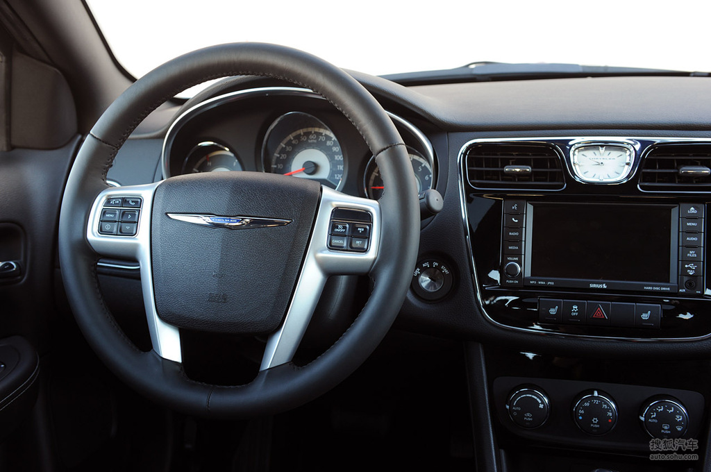 【 克莱斯勒200高清图片】_内饰_搜狐汽车网