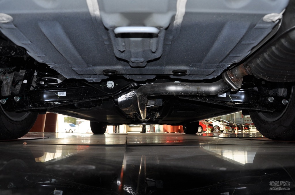 【 起亚k5混动高清图片】_底盘发动机_搜狐汽车网