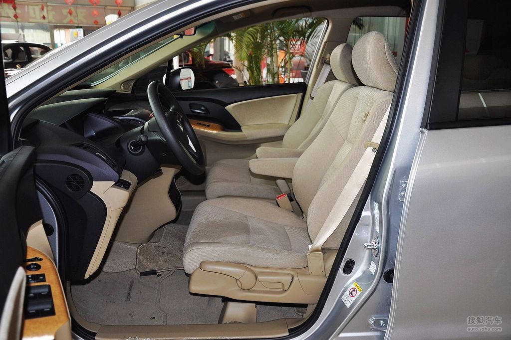 2009款本田奥德赛24l舒适版到店实拍