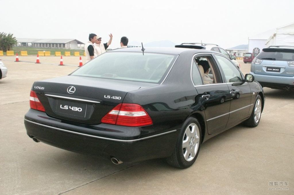 【 雷克萨斯ls高清图片】_2003款雷克萨斯ls430实拍_搜狐汽车网