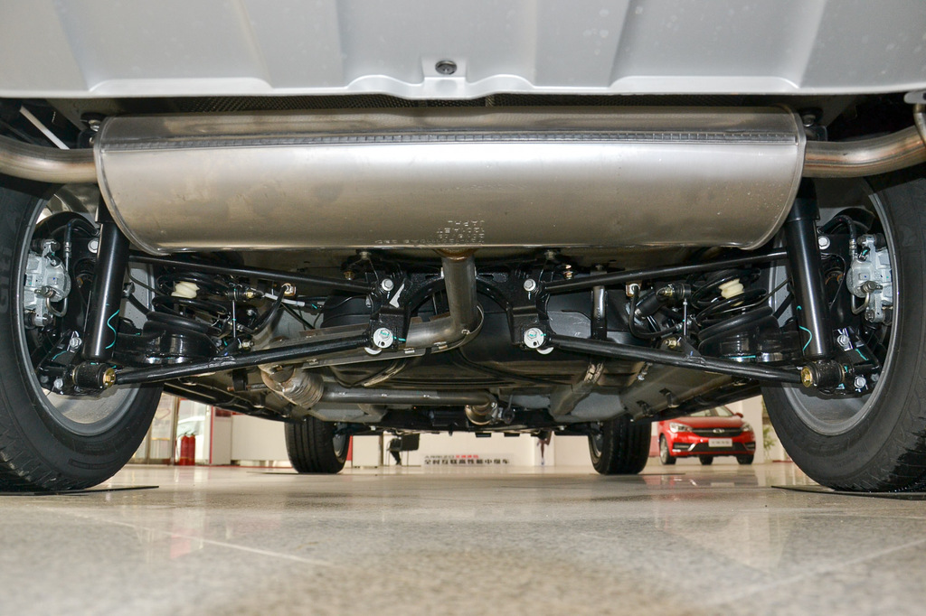 【 奇瑞瑞虎5高清图片】_底盘发动机_搜狐汽车网