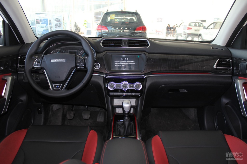 【 哈弗h2高清图片】_黑色/红色_内饰_搜狐汽车网