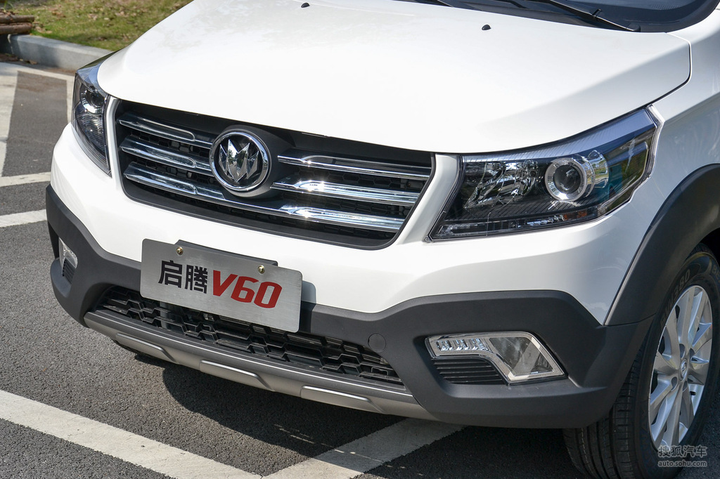 39万     询底价看配置 2017款福汽启腾v60 1.5l豪华型
