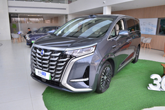 腾势腾势D9 PHEV