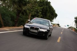   2011款荣威750 hybrid混合动力版