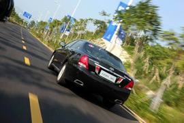   2010款新皇冠3.0L深圳试驾实拍