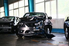   阳光 2011款 1.5XL 豪华版 CVT碰撞测试