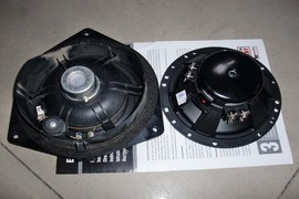  丰田皇冠音响改装