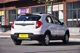   2012款江淮同悦Cross 1.3L手动豪华型